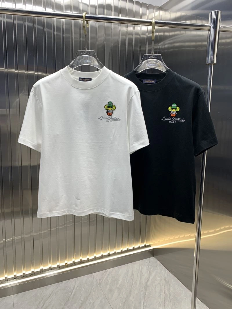 Louis Vuitton T-Shirts Durable 134628