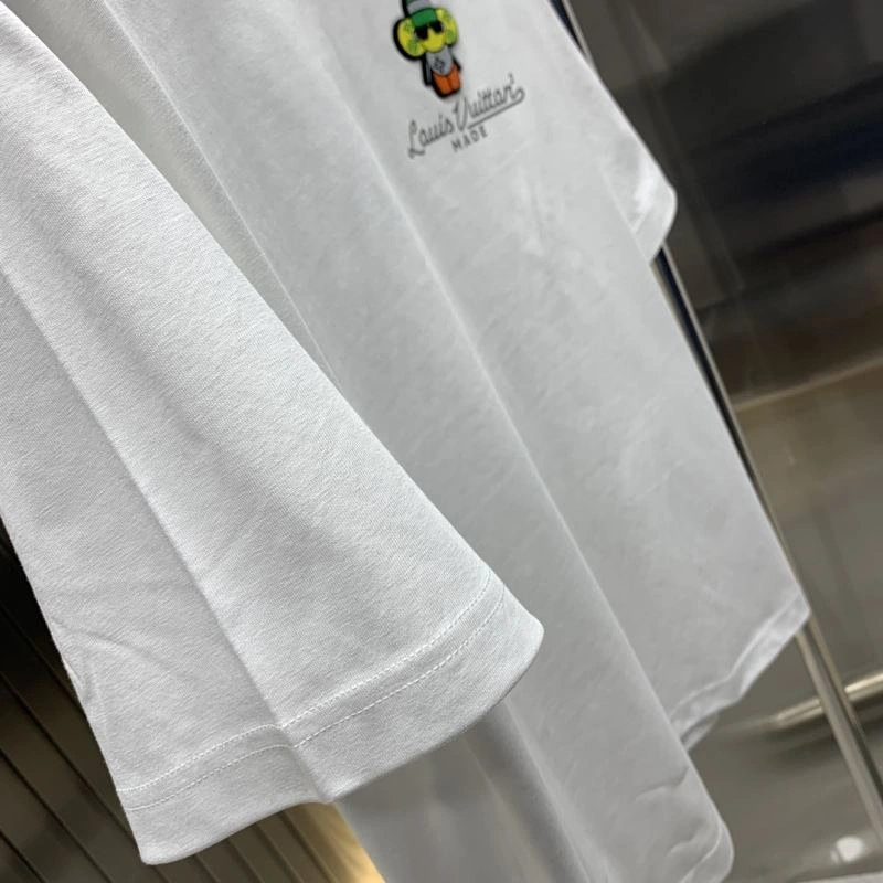 Louis Vuitton T-Shirts Durable 134628