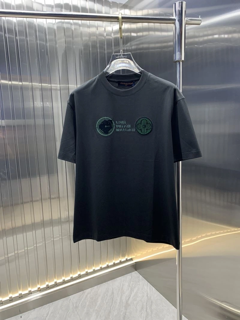 Supportive Louis Vuitton T-Shirts 134623