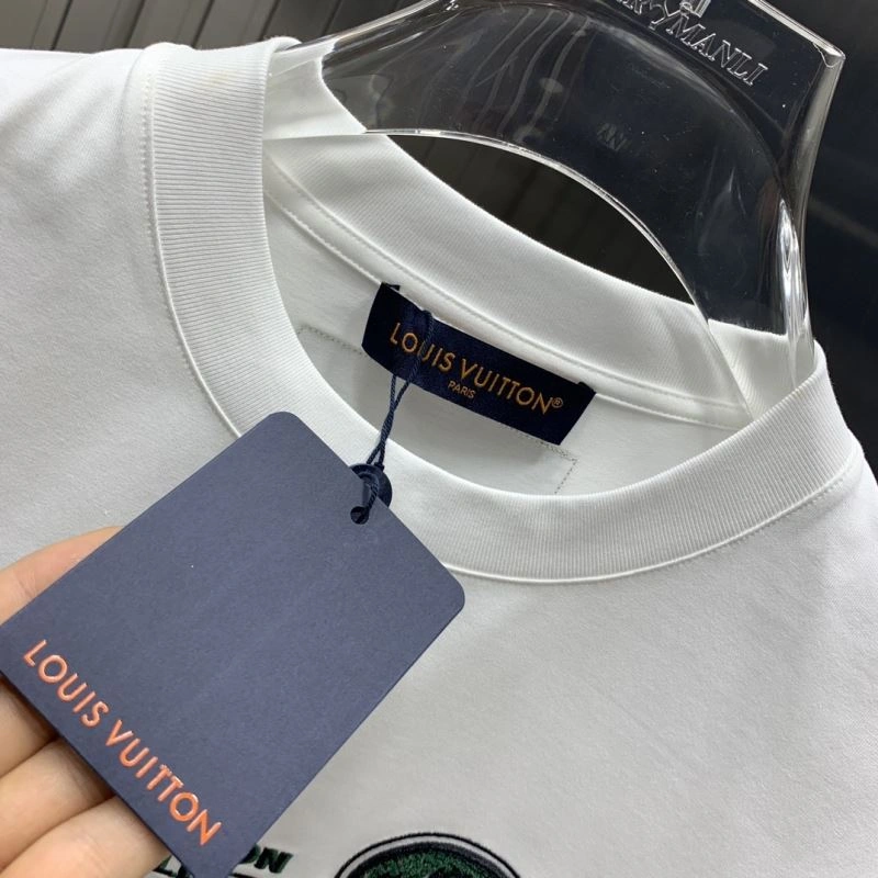Supportive Louis Vuitton T-Shirts 134623