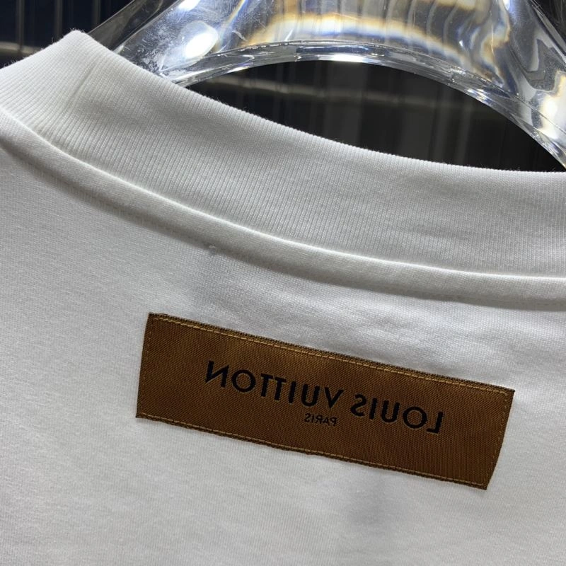 Supportive Louis Vuitton T-Shirts 134623