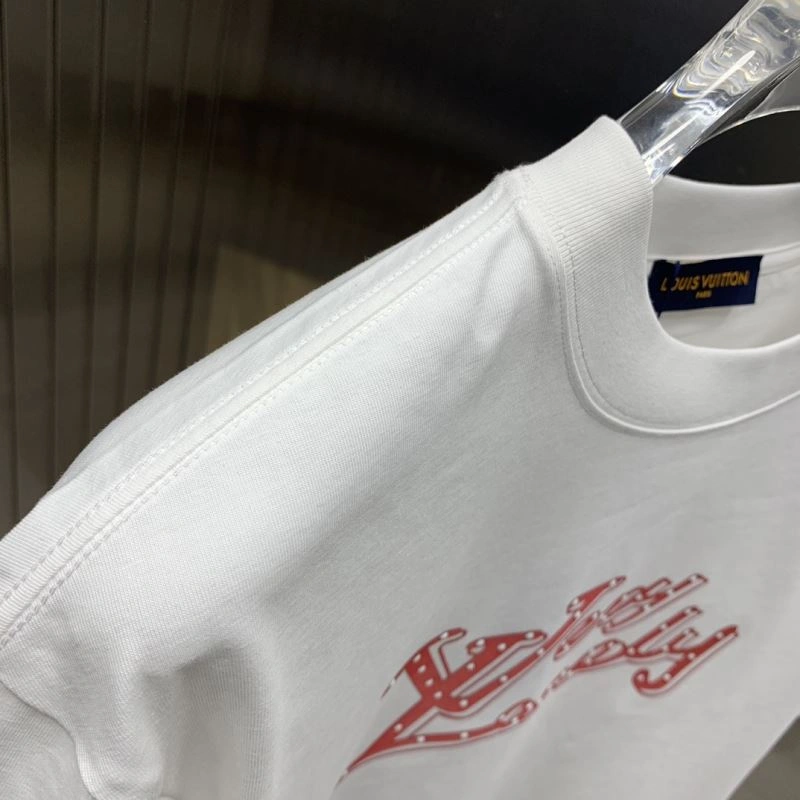 MultiPurpose Louis Vuitton T-Shirts 134615