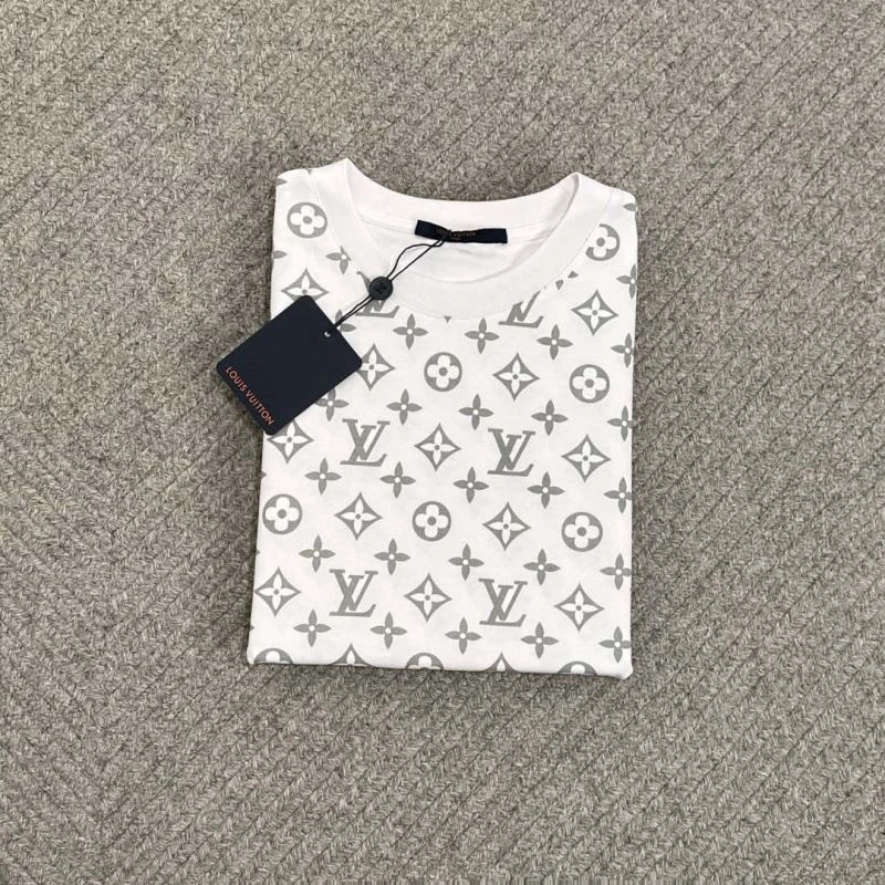 Louis Vuitton T-Shirts TravelReady 134616
