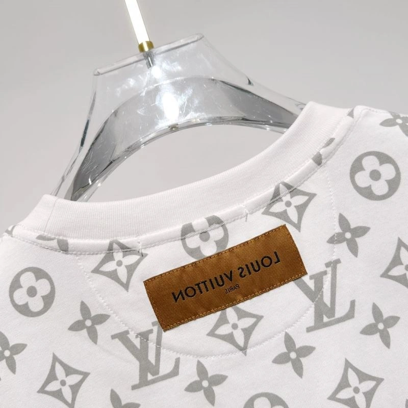 Louis Vuitton T-Shirts TravelReady 134616