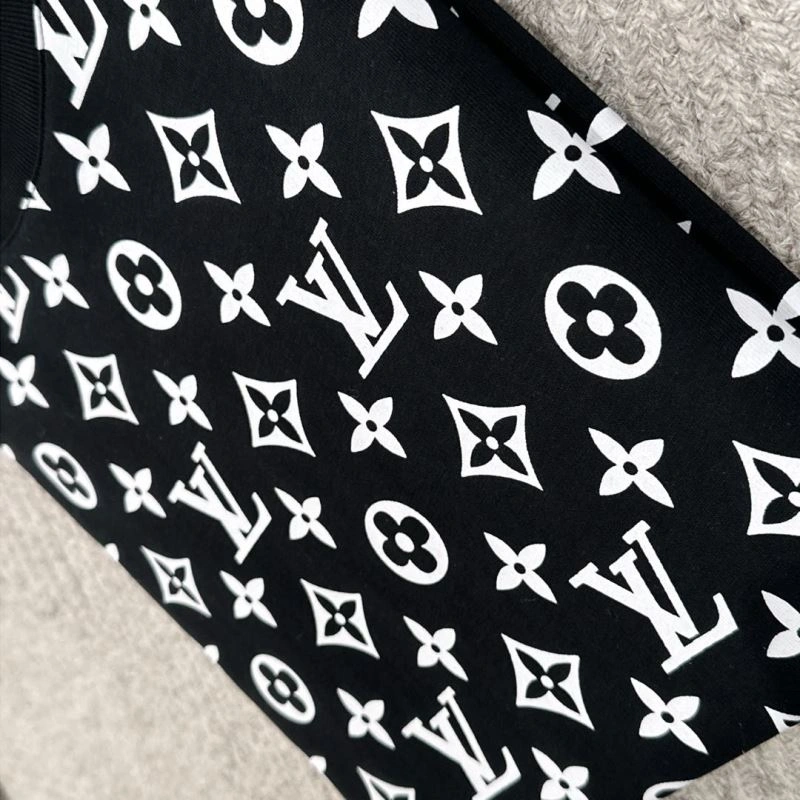 Louis Vuitton T-Shirts GoAnywhere 134612