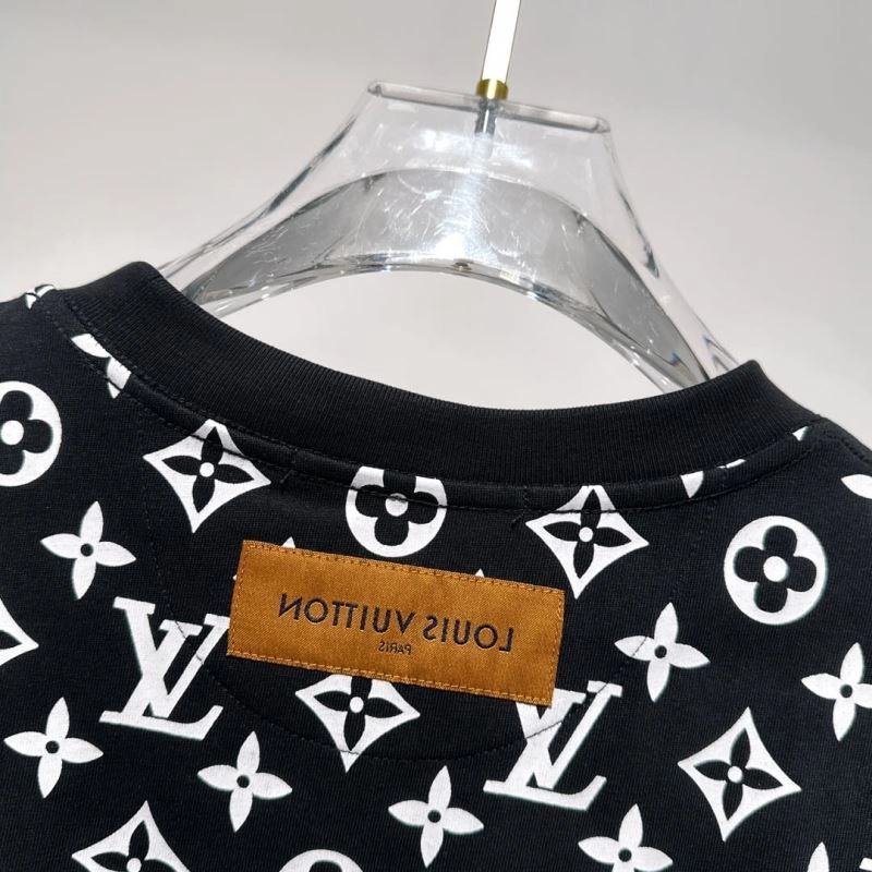 Louis Vuitton T-Shirts GoAnywhere 134612