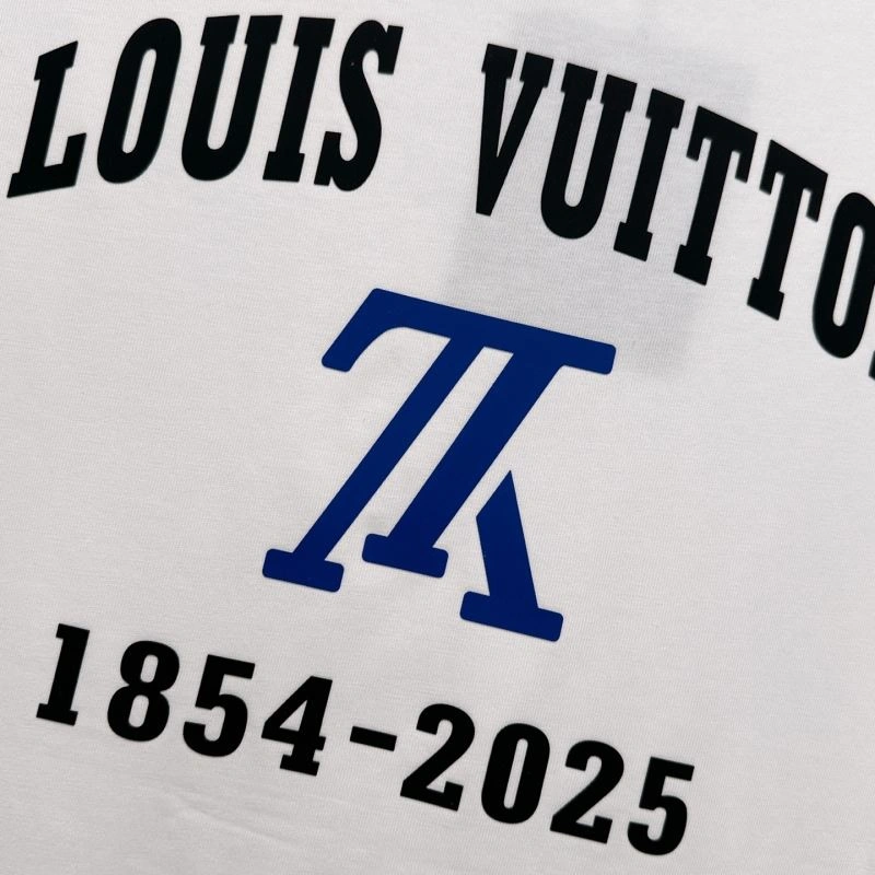 Refined Louis Vuitton T-Shirts 134620