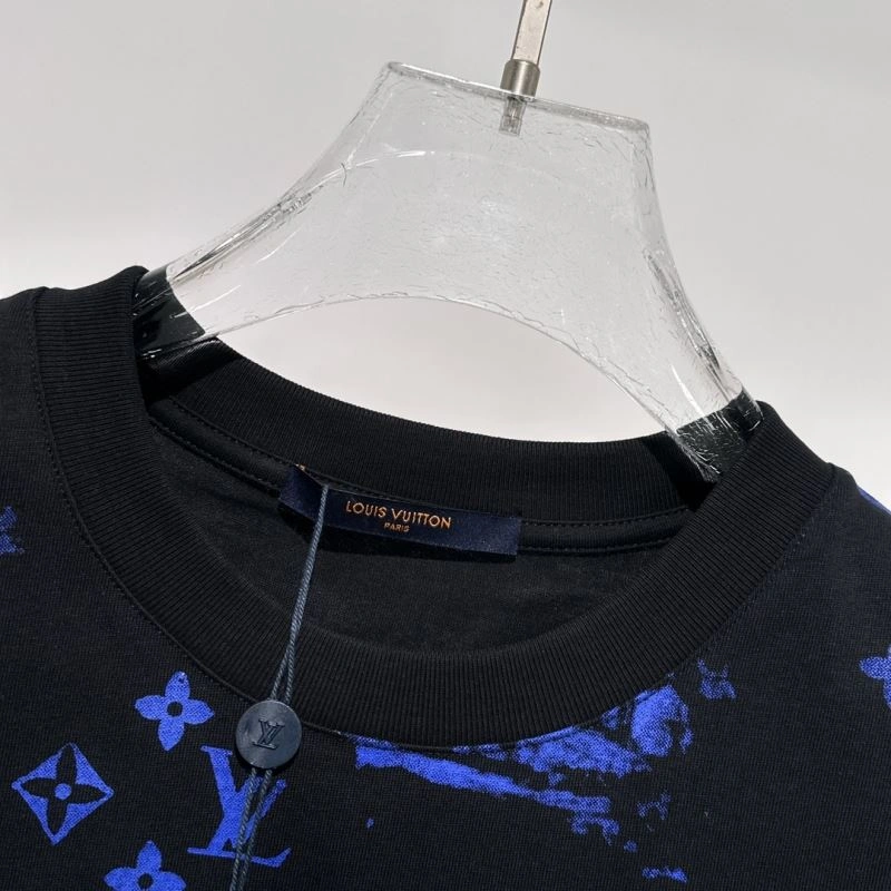Louis Vuitton T-Shirts Modern 134602
