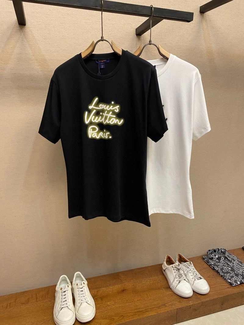 Louis Vuitton T-Shirts Timeless 134626