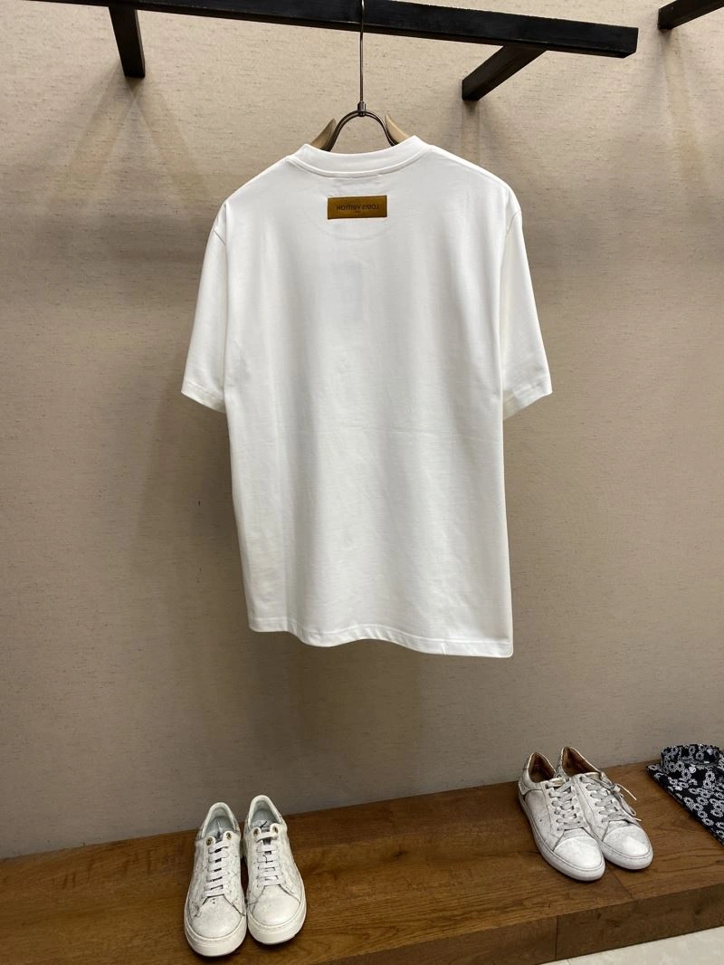 SoftTouch Louis Vuitton T-Shirts 134605