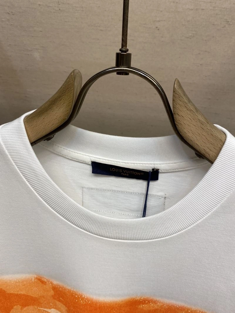SoftTouch Louis Vuitton T-Shirts 134605