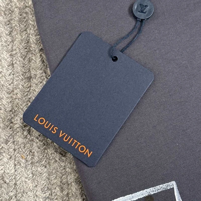 Louis Vuitton T-Shirts Fashionable 134625