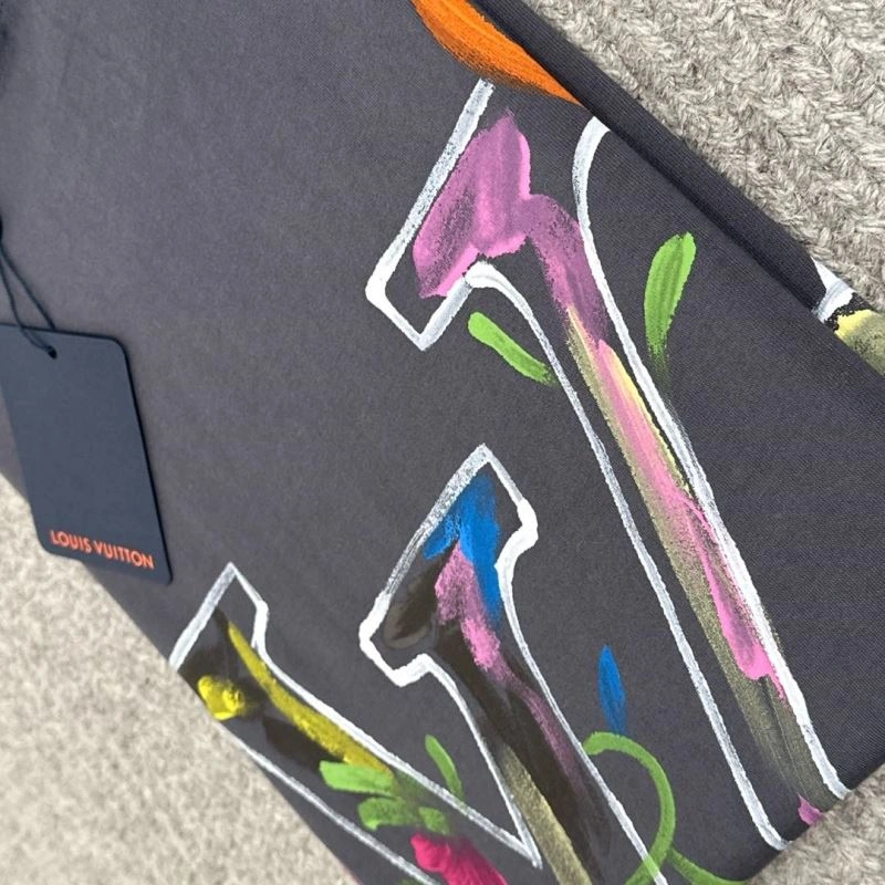 Louis Vuitton T-Shirts Fashionable 134625