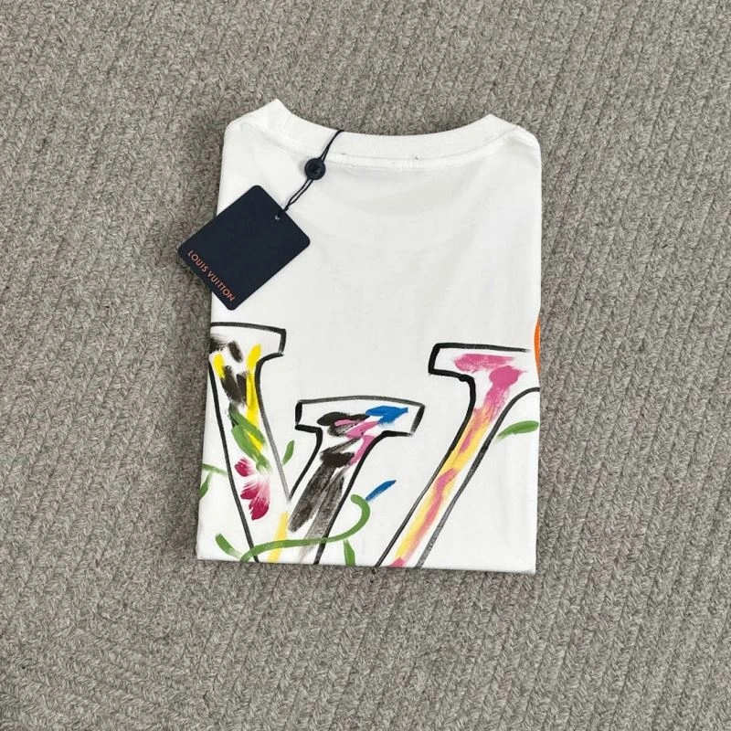 Timeless Louis Vuitton T-Shirts 134622