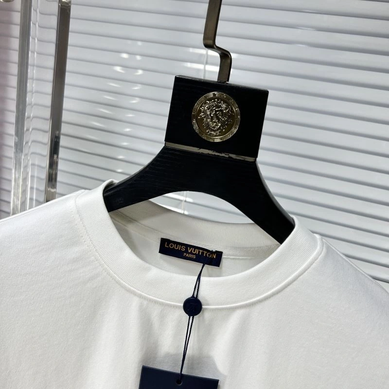 Louis Vuitton T-Shirts Upgraded 134598