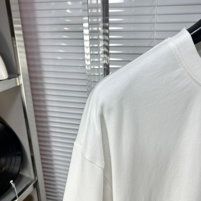 Louis Vuitton T-Shirts Upgraded 134598