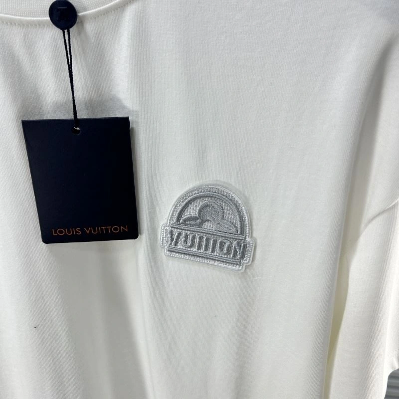 Louis Vuitton T-Shirts Upgraded 134598