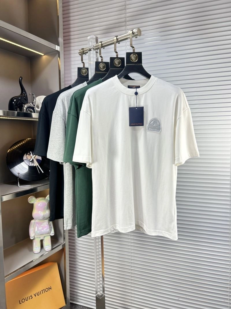 Durable Louis Vuitton T-Shirts 134618