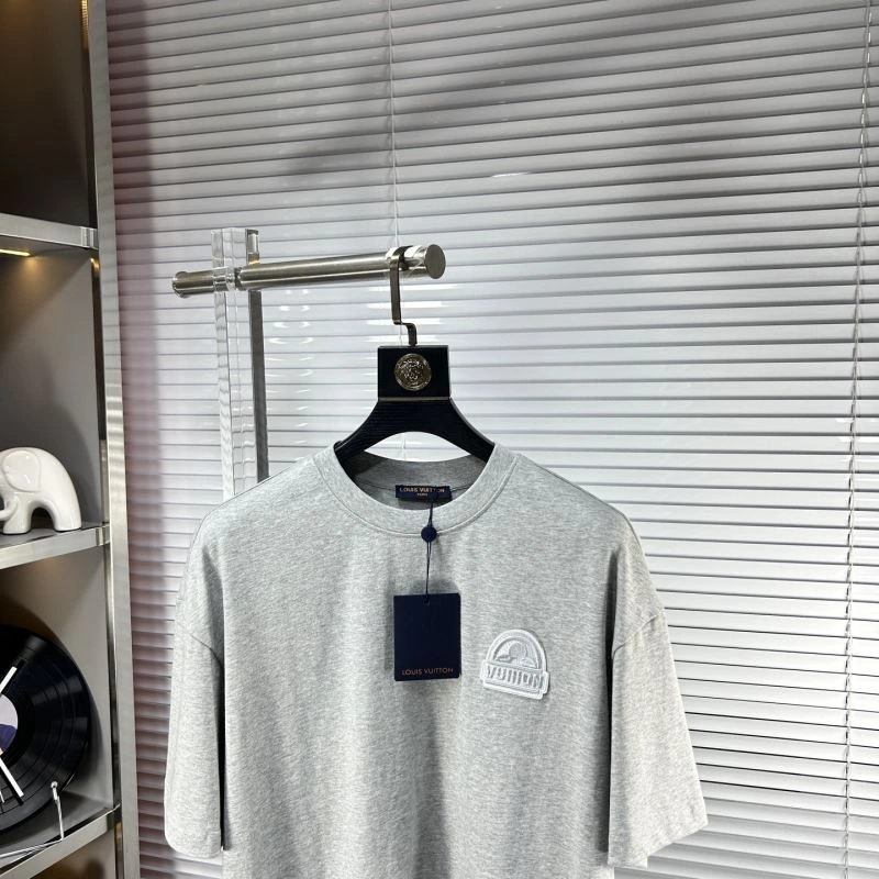 Louis Vuitton T-Shirts Sustainable 134621