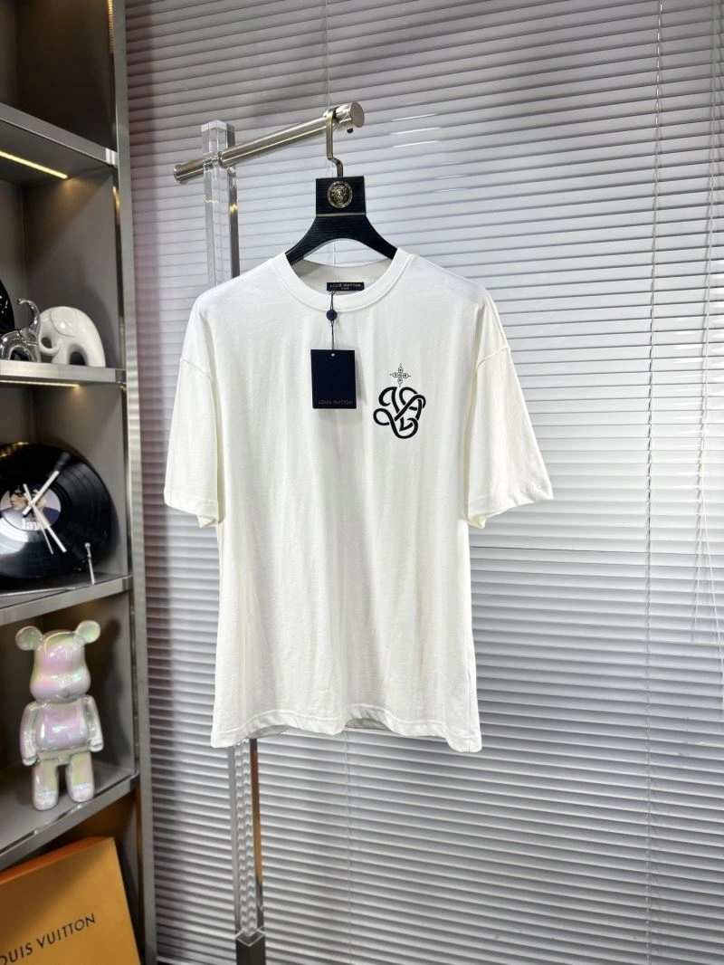 Bold Louis Vuitton T-Shirts 134603
