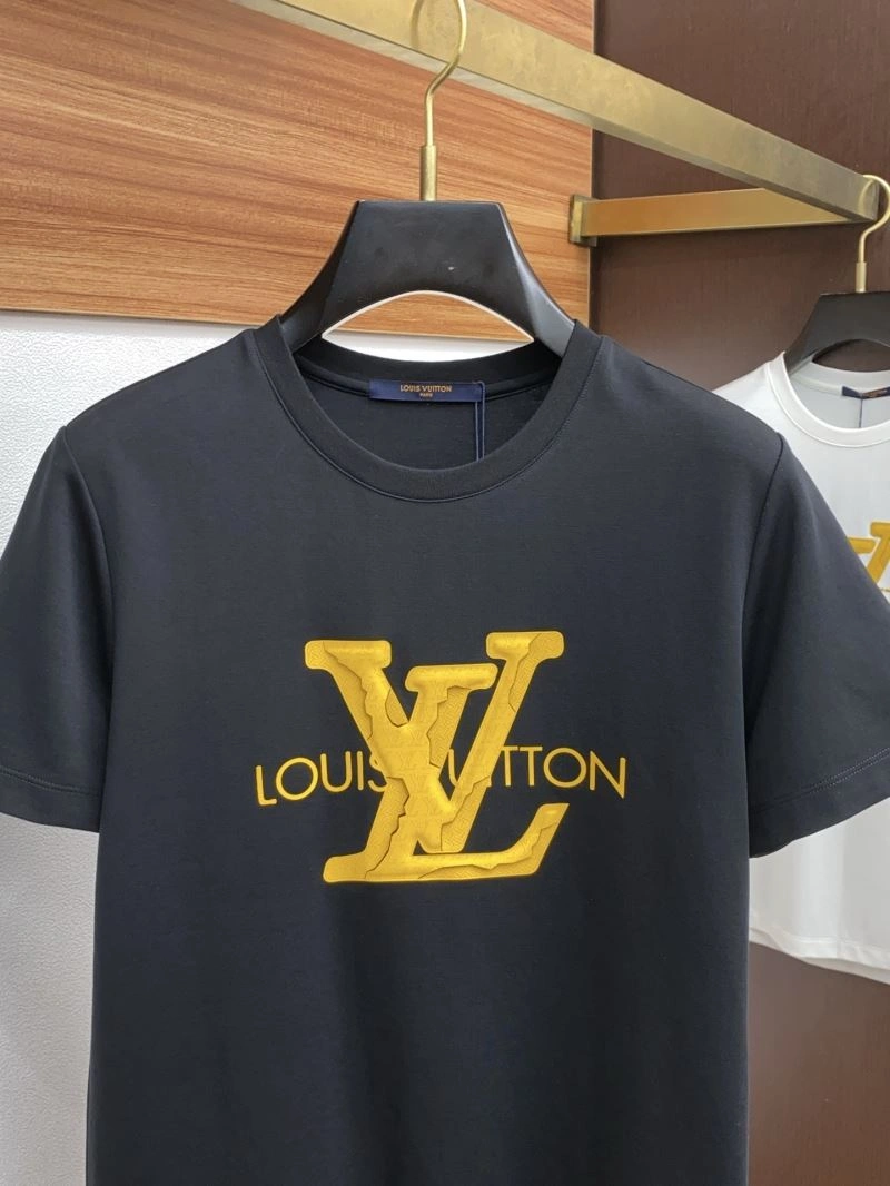 RelaxedFit Louis Vuitton T-Shirts 134604