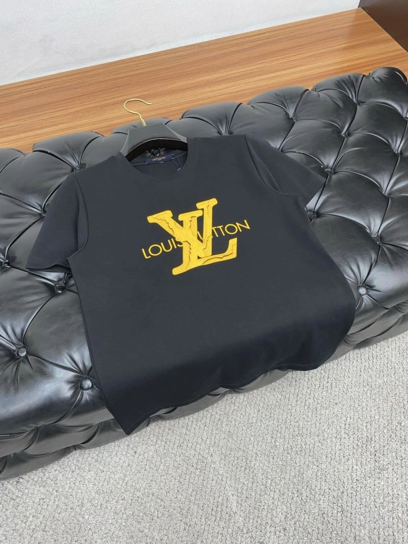 RelaxedFit Louis Vuitton T-Shirts 134604