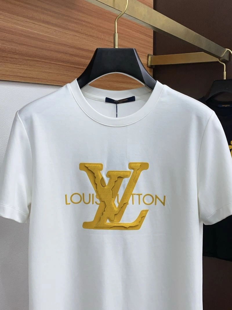 AllSeason Louis Vuitton T-Shirts 134607