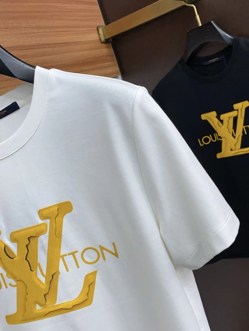 AllSeason Louis Vuitton T-Shirts 134607