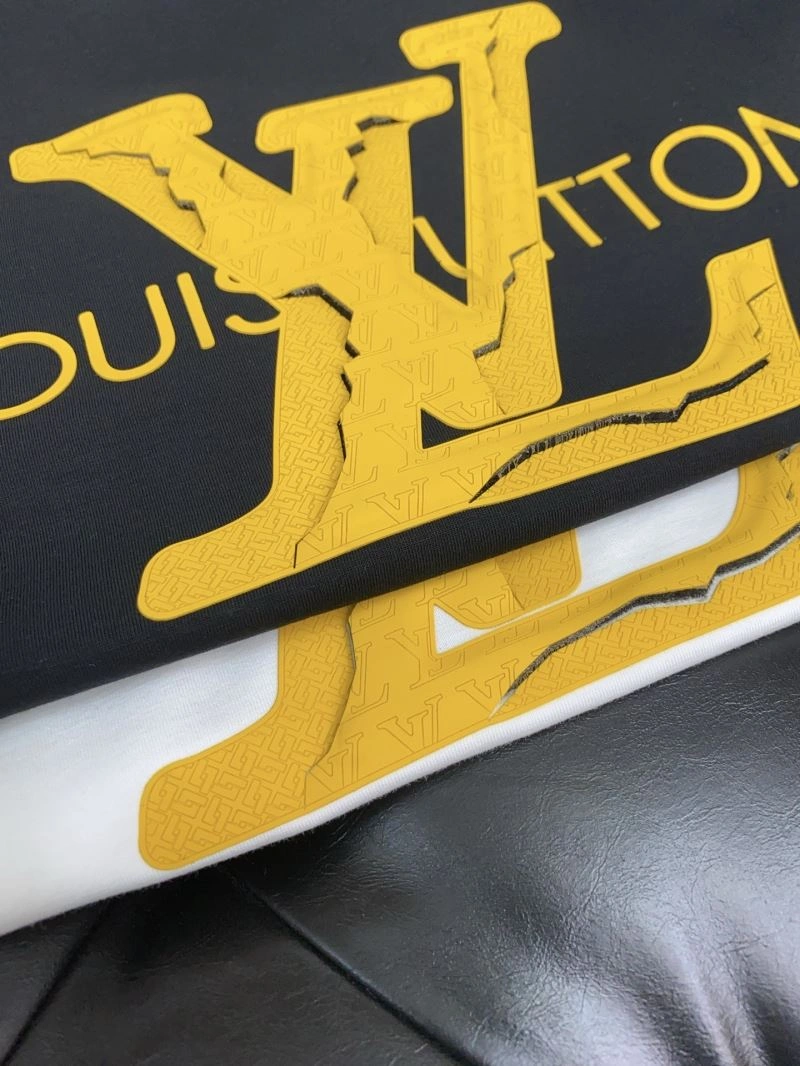 AllSeason Louis Vuitton T-Shirts 134607