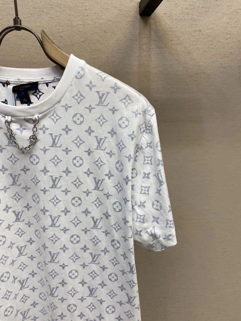 Trendy Louis Vuitton T-Shirts 134594