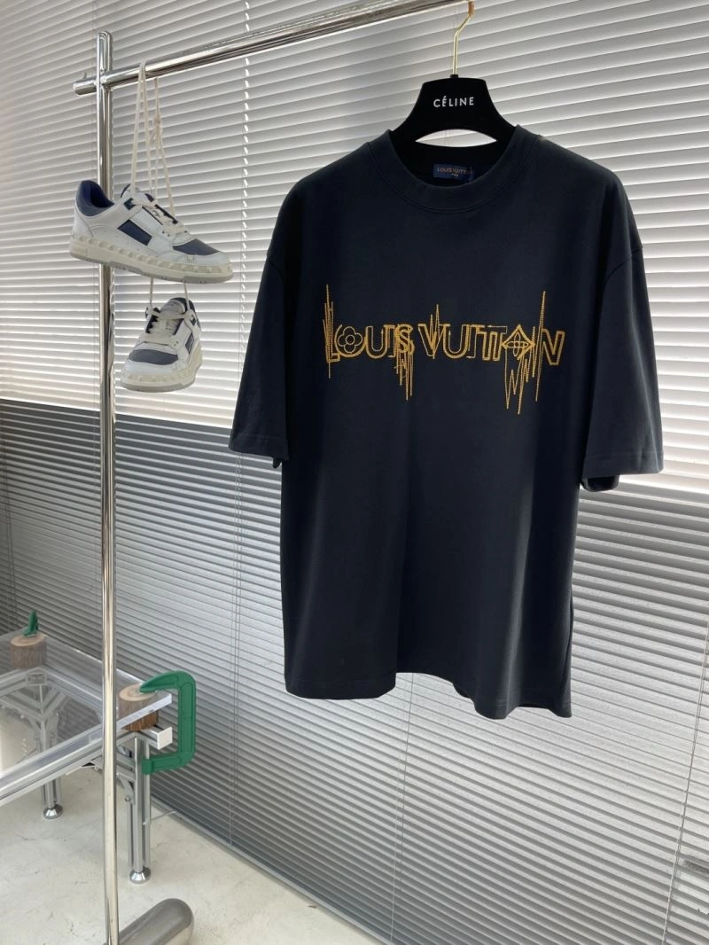 Stylish Louis Vuitton T-Shirts 134592