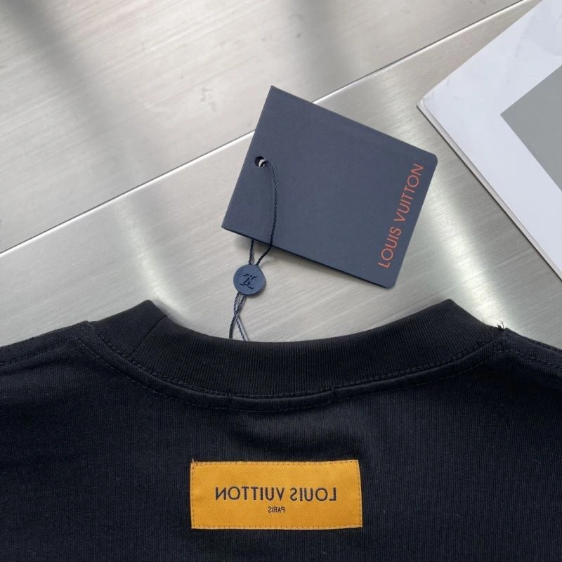 Stylish Louis Vuitton T-Shirts 134592