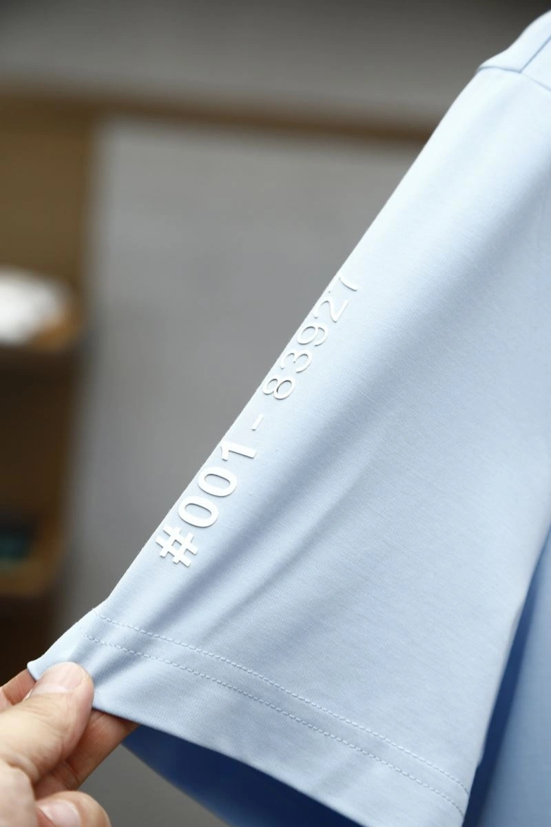Modern Louis Vuitton T-Shirts 134587