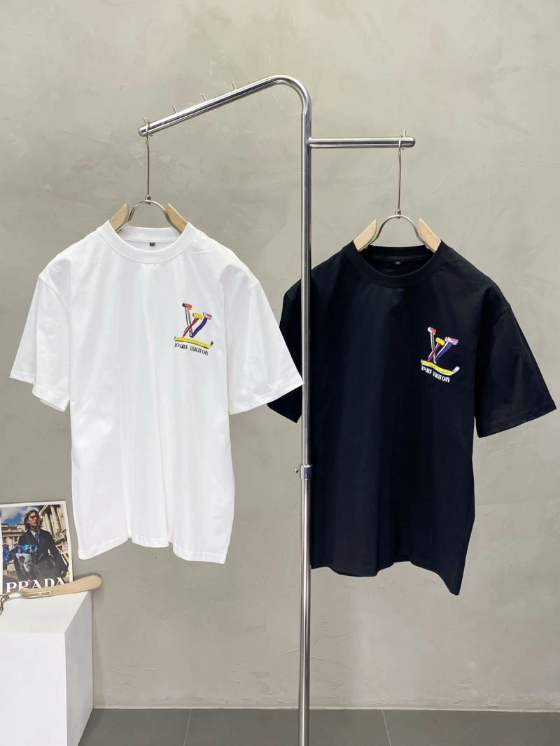 WeatherProof Louis Vuitton T-Shirts 134580