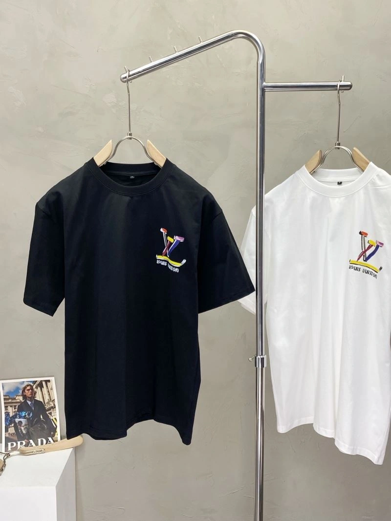 WeatherProof Louis Vuitton T-Shirts 134580