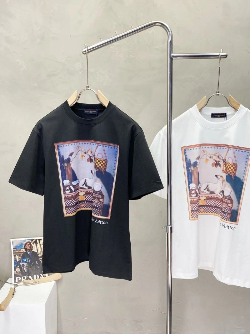 Versatile Louis Vuitton T-Shirts 134576