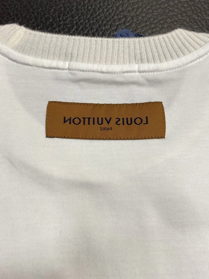 Stretchable Louis Vuitton T-Shirts 134578
