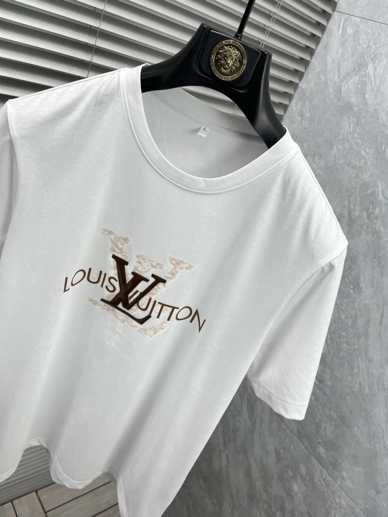 Packable Louis Vuitton T-Shirts 134568