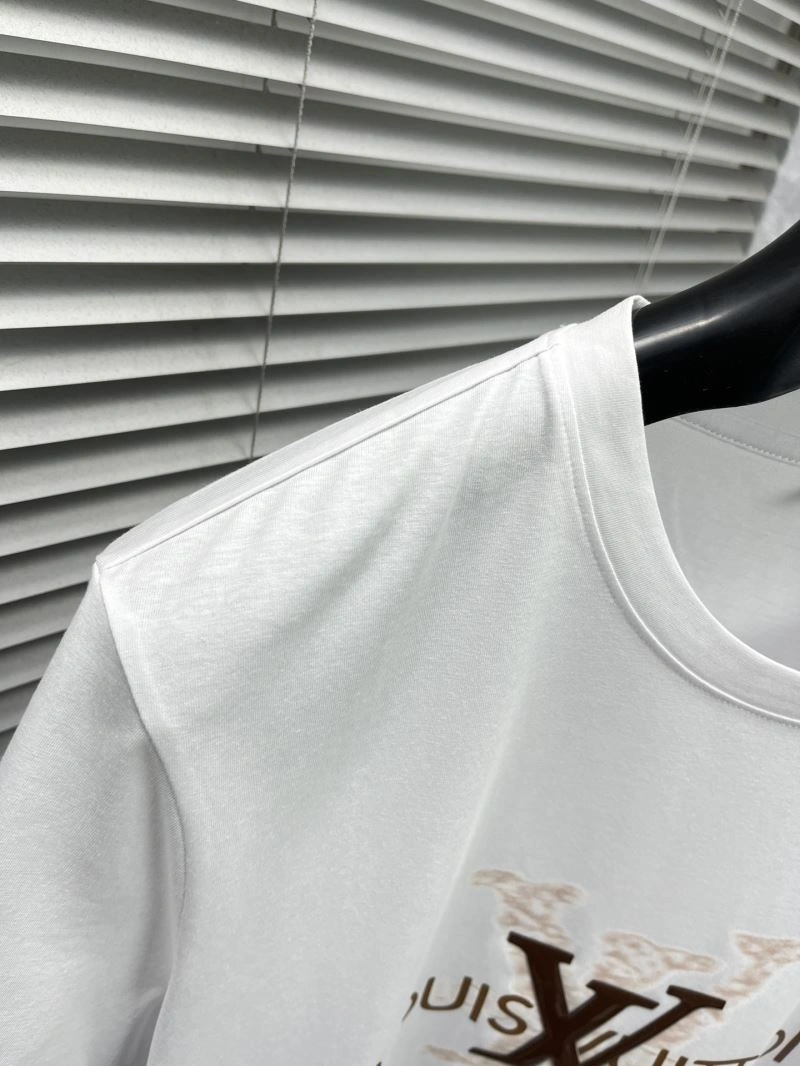 Packable Louis Vuitton T-Shirts 134568