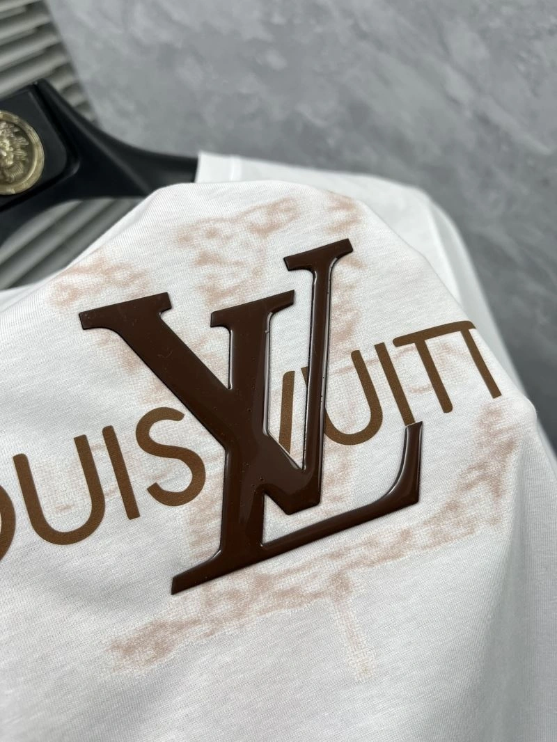 Packable Louis Vuitton T-Shirts 134568