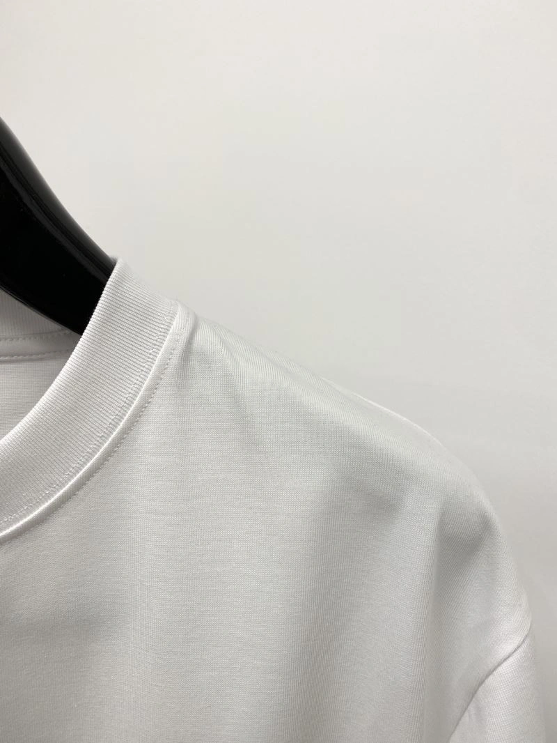 Louis Vuitton T-Shirts Stretchable 134558
