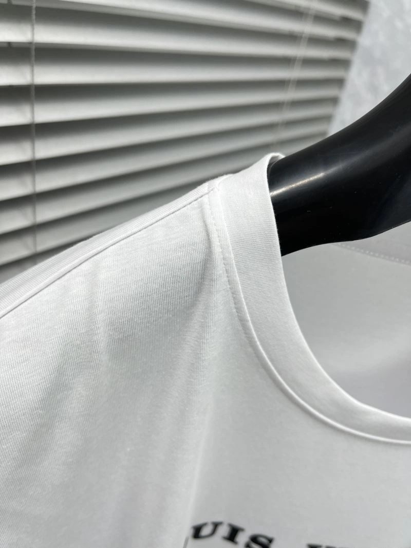Louis Vuitton T-Shirts Flexible 134582