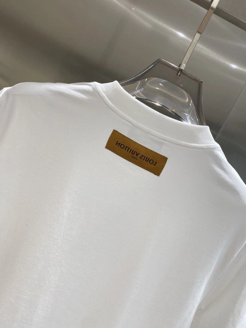 Affordable Louis Vuitton T-Shirts 134561