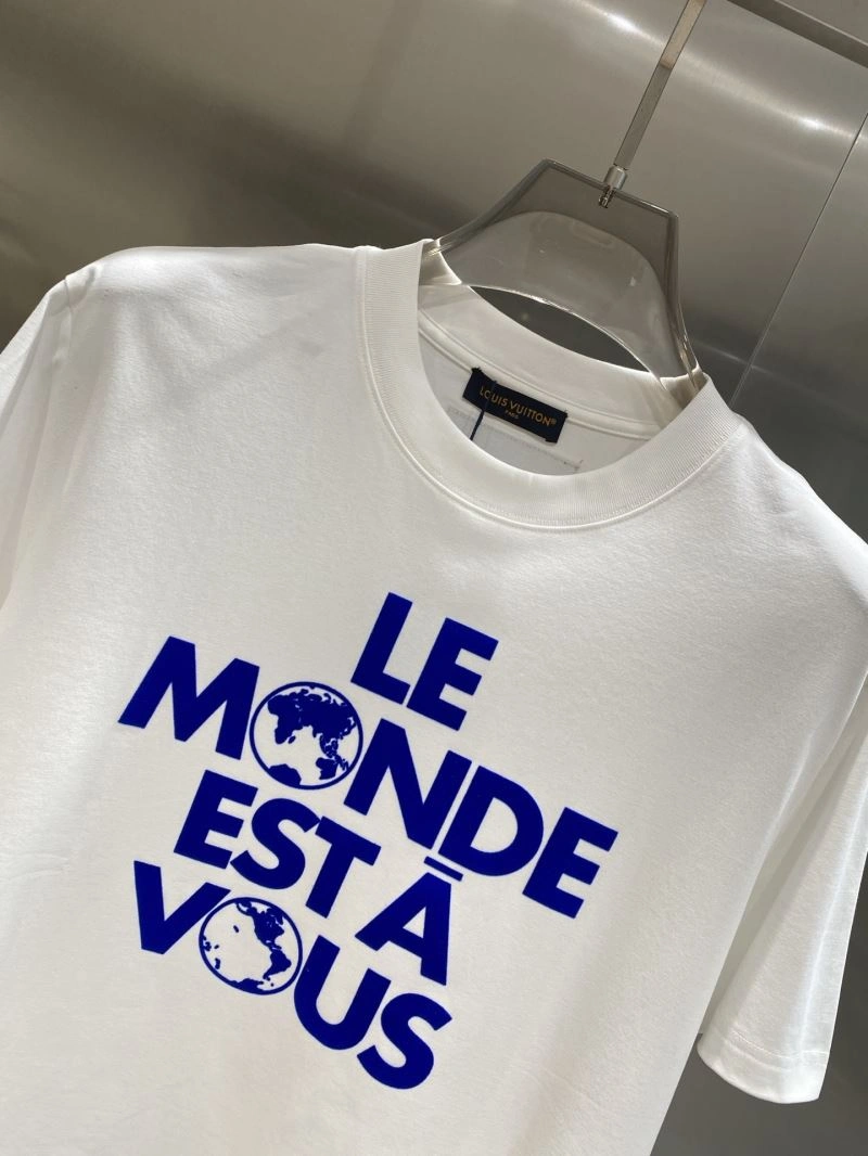 Louis Vuitton T-Shirts Trendy 134577