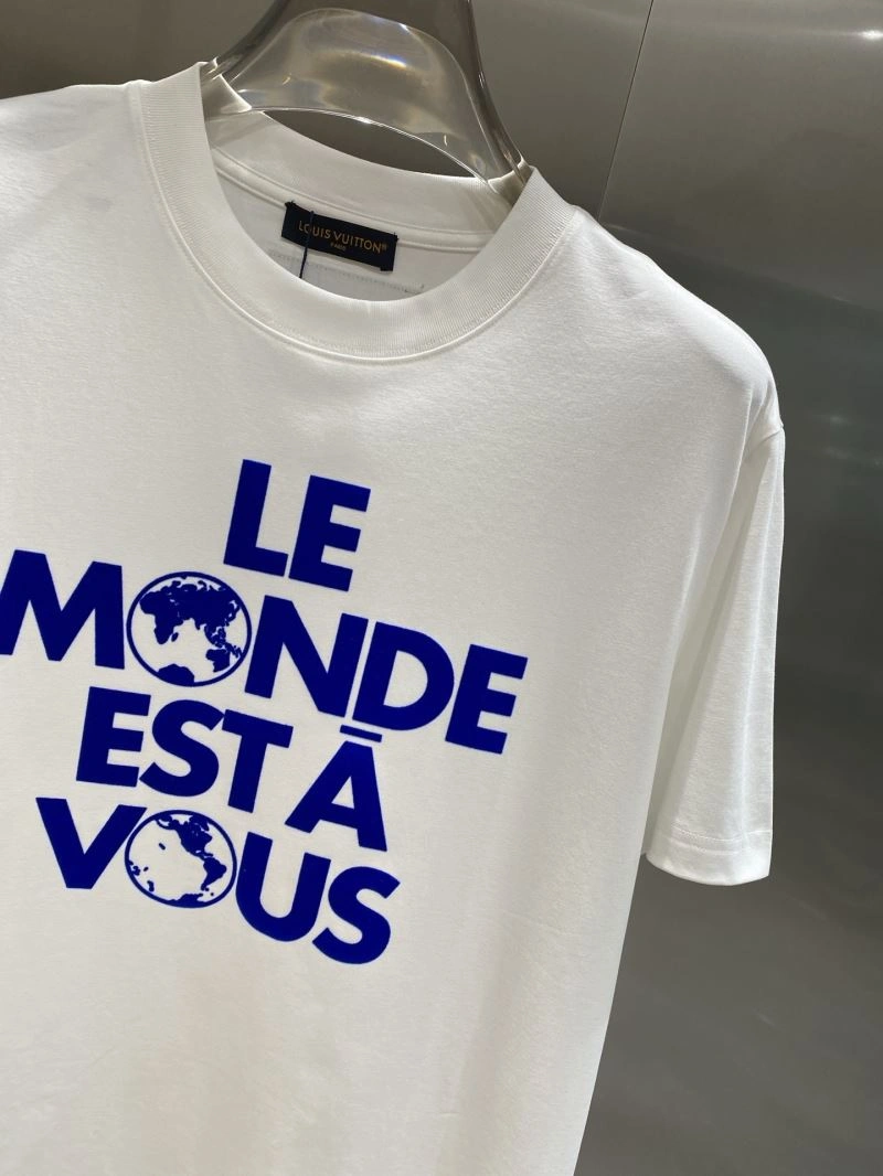 Louis Vuitton T-Shirts Trendy 134577