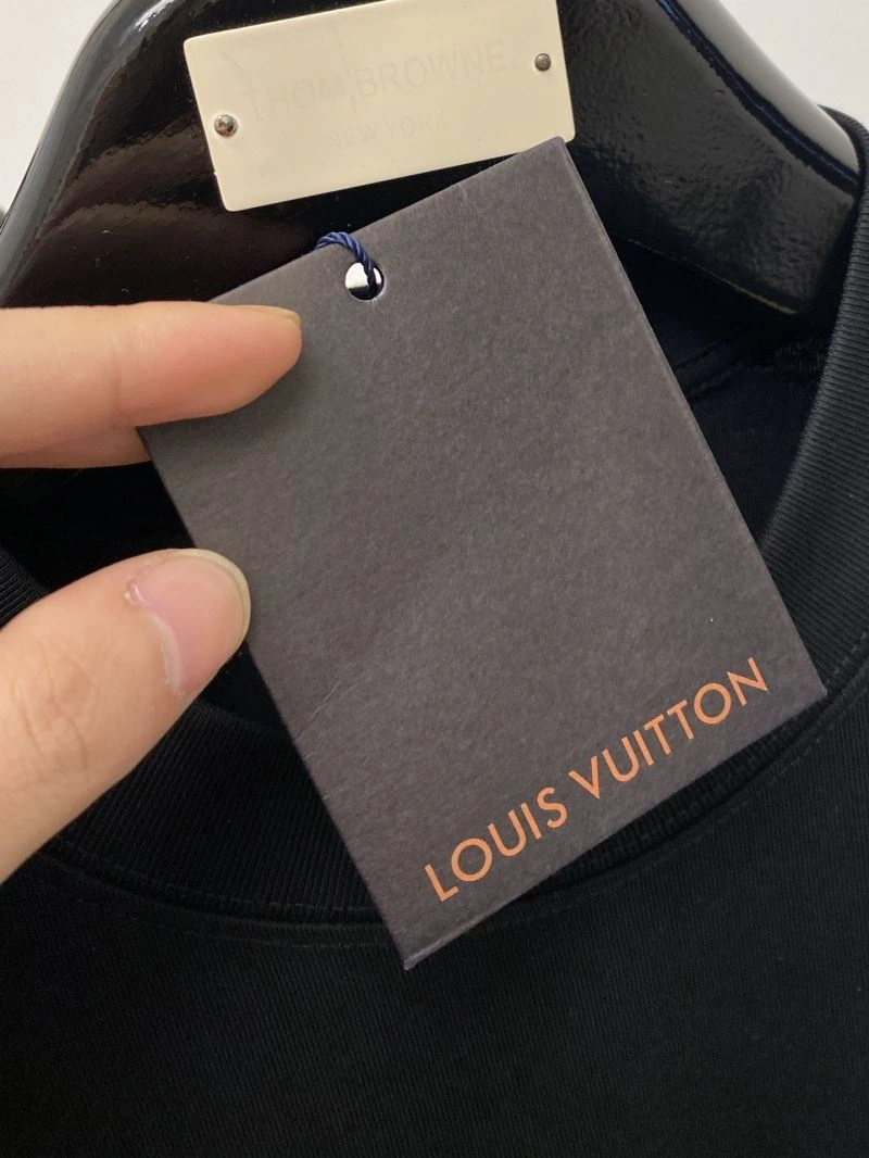 Louis Vuitton T-Shirts Supportive 134565