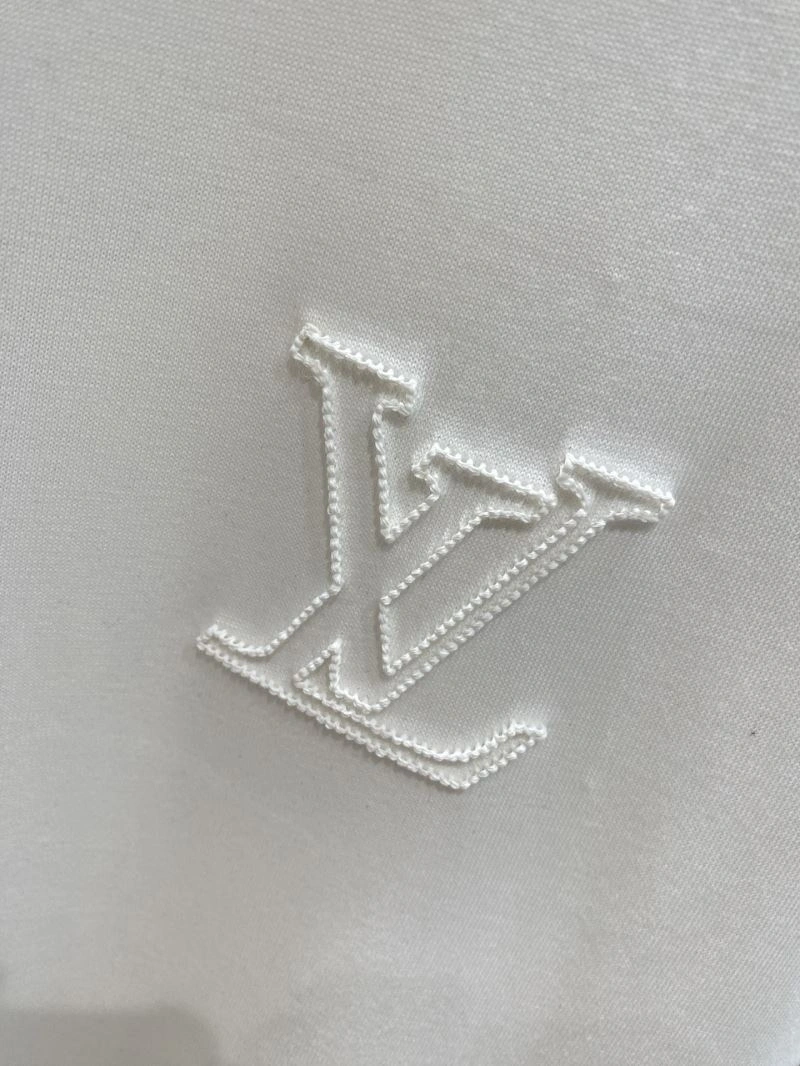 Louis Vuitton T-Shirts Classic 134574