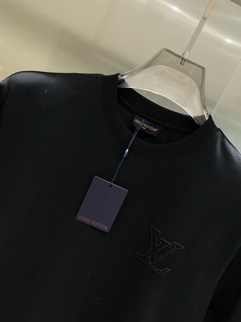 Louis Vuitton T-Shirts Soft 134556