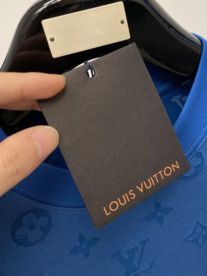 Louis Vuitton T-Shirts Sustainable 134579