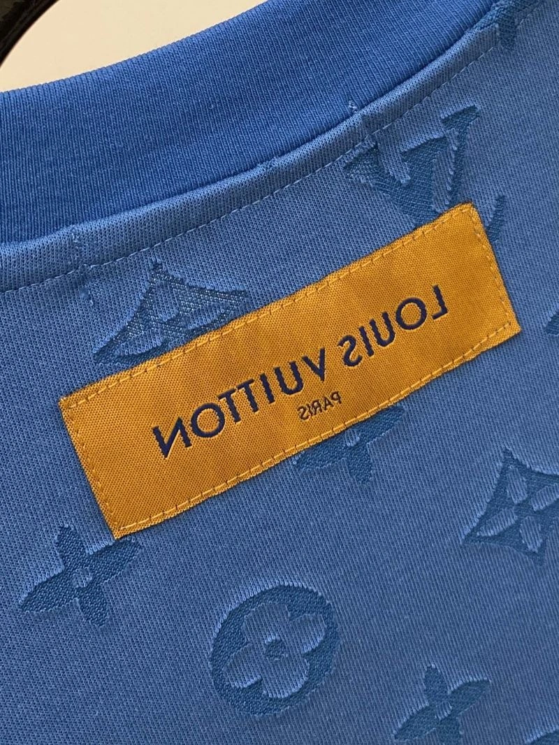 Louis Vuitton T-Shirts Sustainable 134579